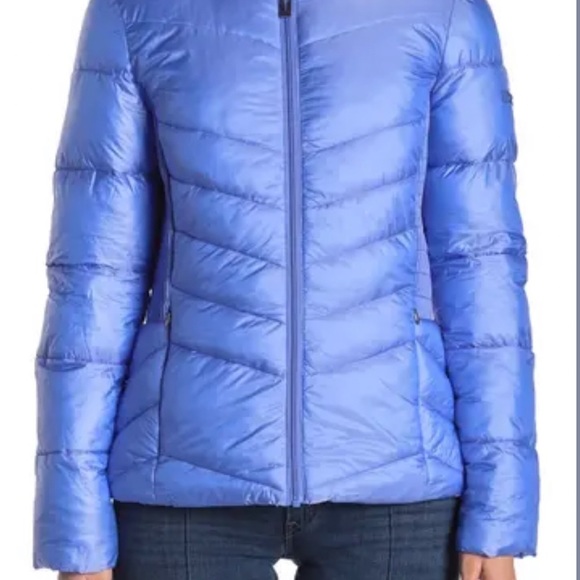 Via Spiga
Smocked Quilted Puffer Jacket - Picture 2 of 2